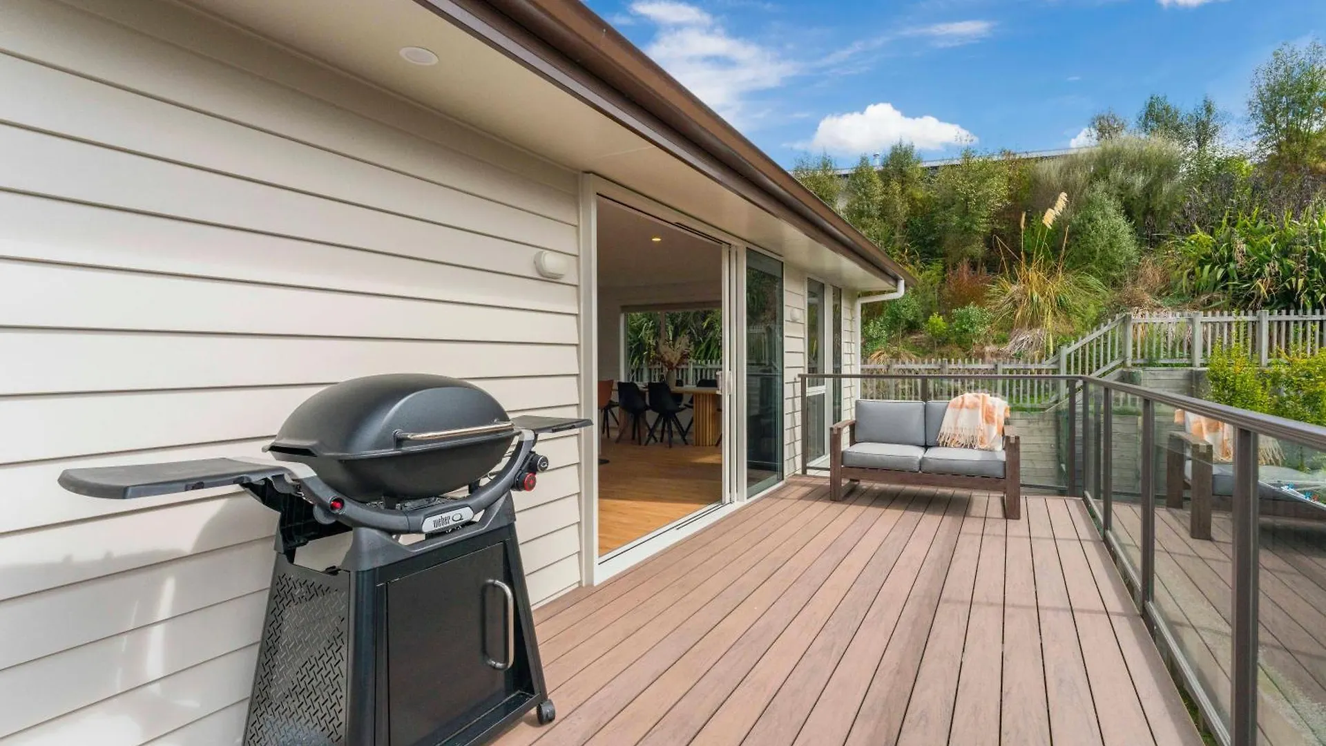 Holiday home Penny Haven - Lake & Mt Tauhara Views, Family Friendly Taupo